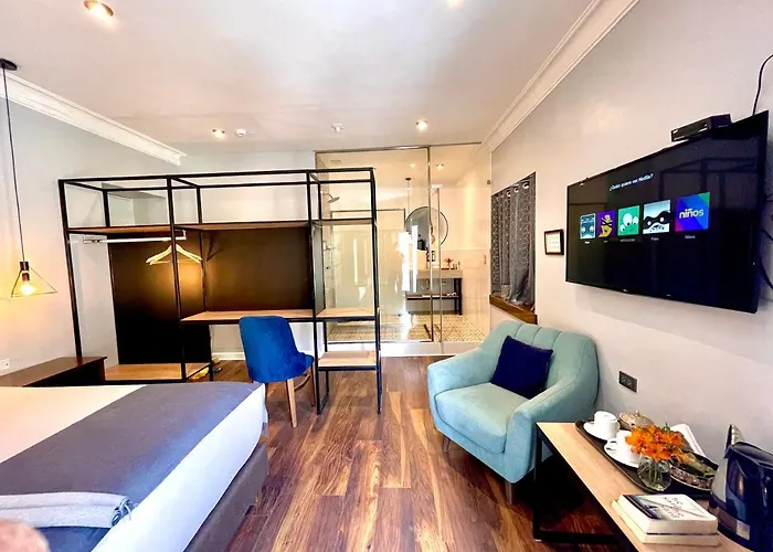 Couette-café Casa Montes San Blas 4*